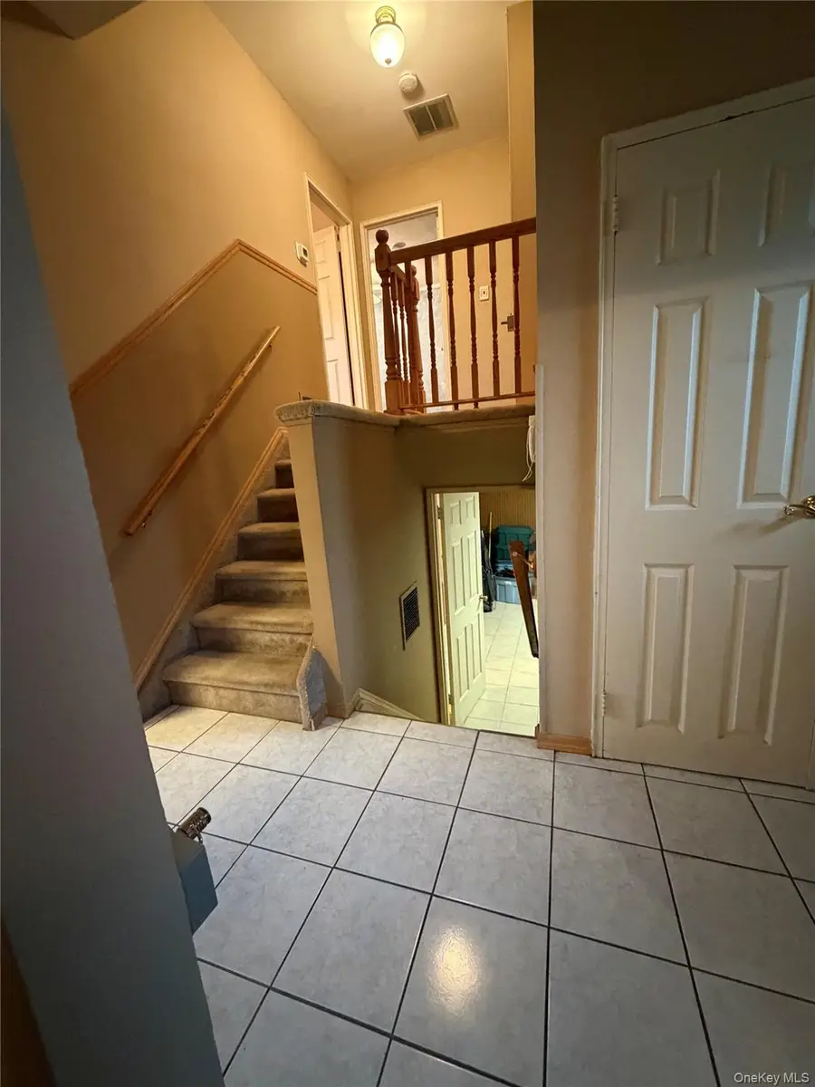 318 W 21st Street, Deer Park, NY 11729 - Image #3