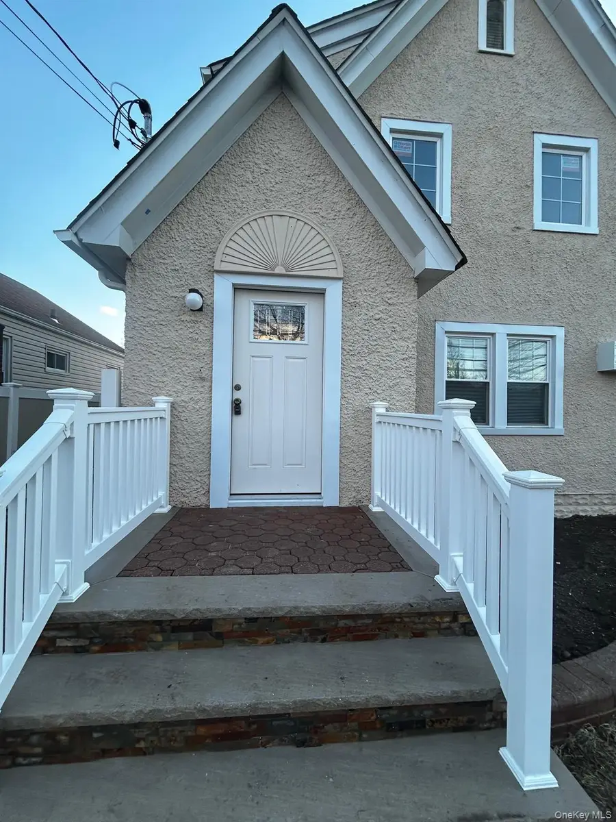 858 Seaman Avenue, Baldwin, NY 11510 - Image #2