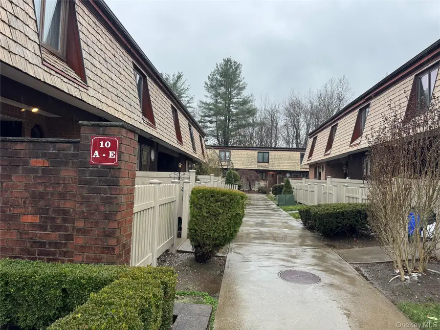 10 Heritage Drive #D, New City, NY 10956 - Image #2