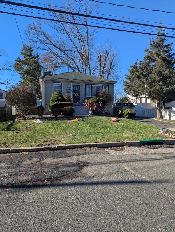 Address Withheld By Seller, Bay Shore, NY 11706 - #1