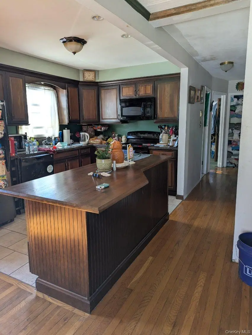 Address Withheld By Seller, Bay Shore, NY 11706 - #2