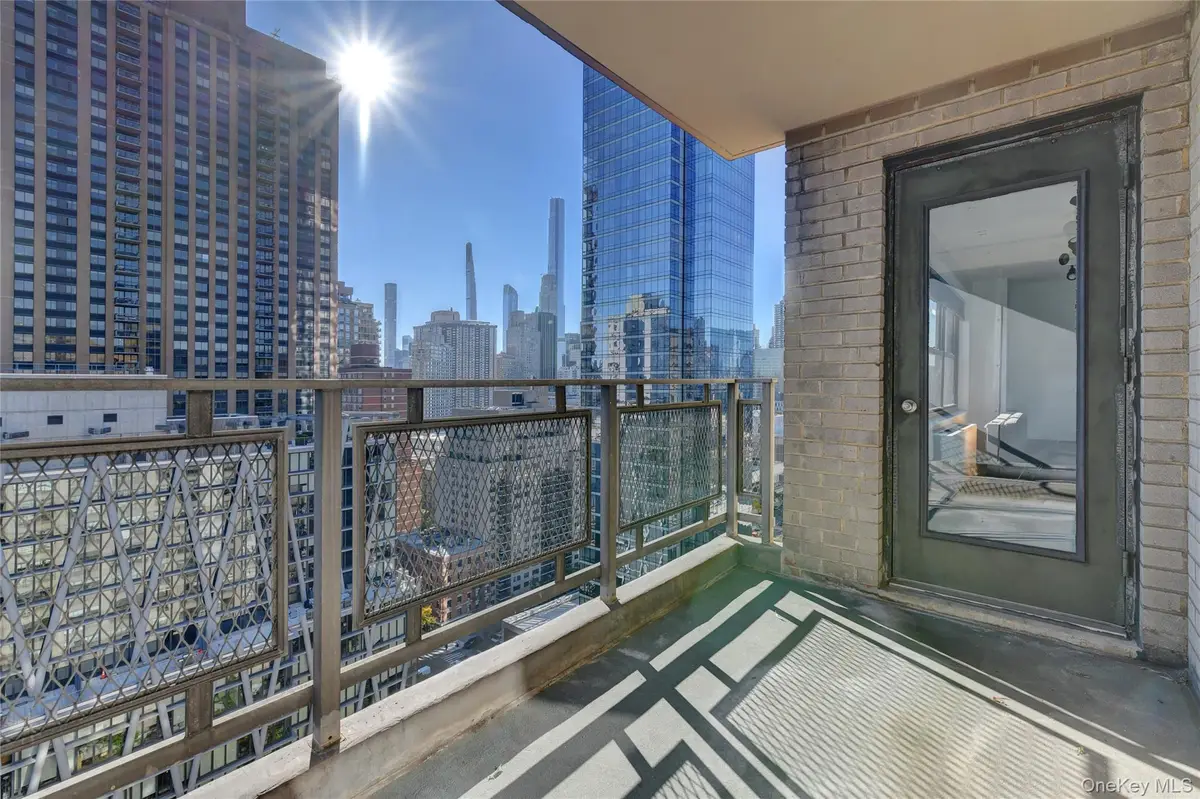 160 West End Avenue #26P, Manhattan, NY 10023 - Image #1