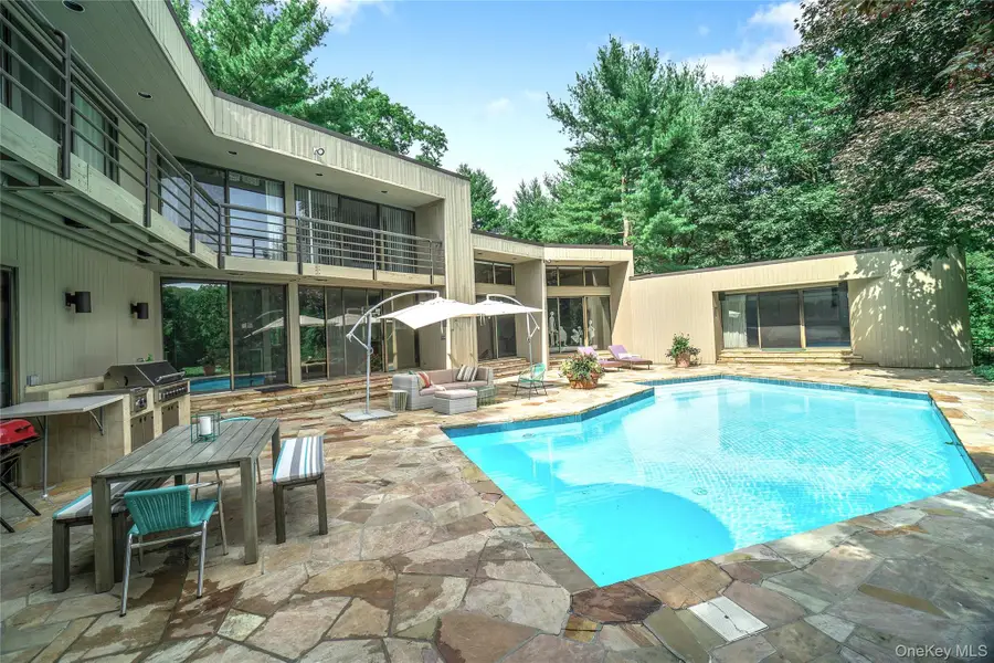 20 Cole Drive, Armonk, NY 10504 - Image #3