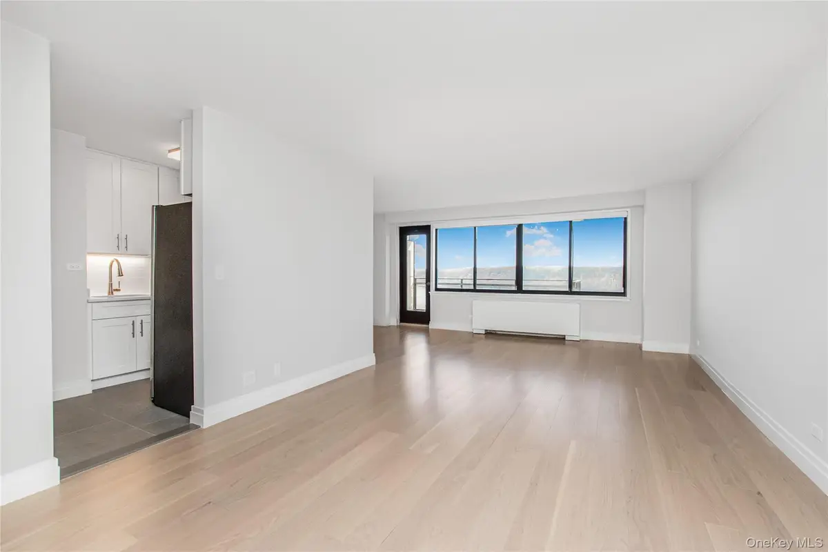 3671 Hudson Manor Terrace #14B, Bronx, NY 10463 - Image #1