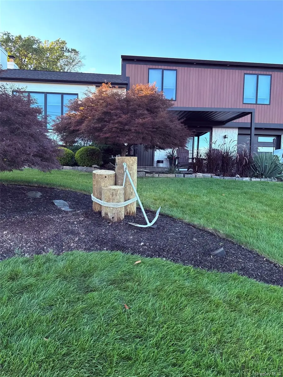 76 Kensington Oval, New Rochelle, NY 10805 - Image #3