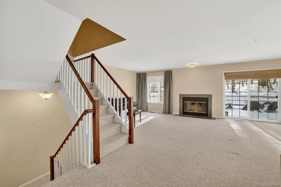 23 Berrybush Lane, Greenburgh, NY 10706 - #3