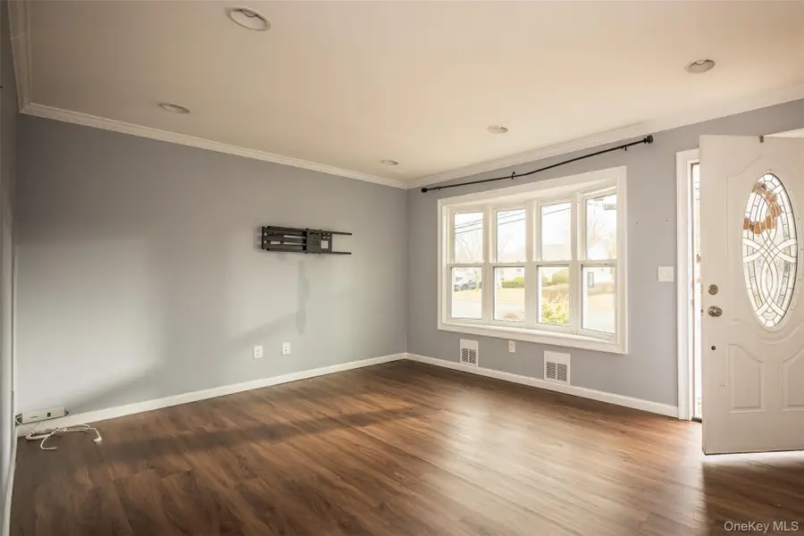 41 Morning Drive, Centereach, NY 11720 - Image #3