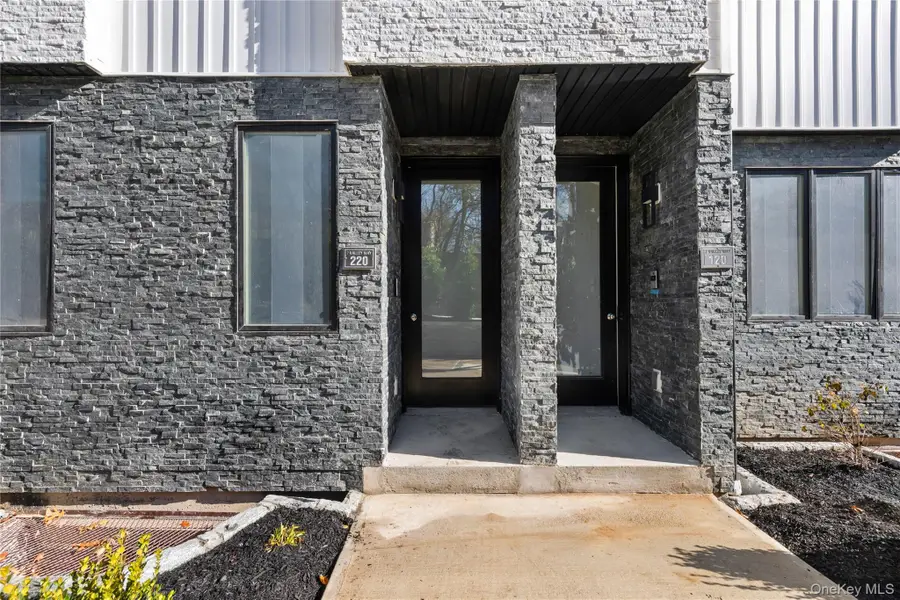 5 Valley Way #320, Spring Valley, NY 10977 - Image #3