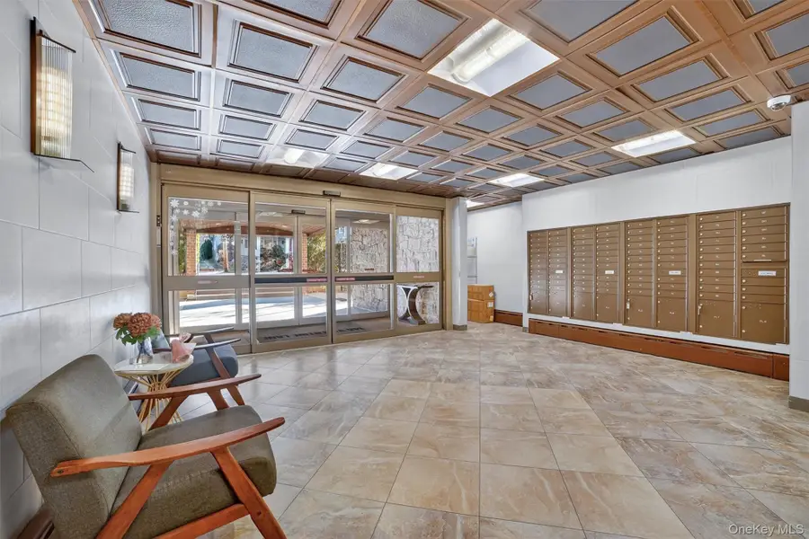 145 Valentine #8E, Yonkers, NY 10705 - Image #3