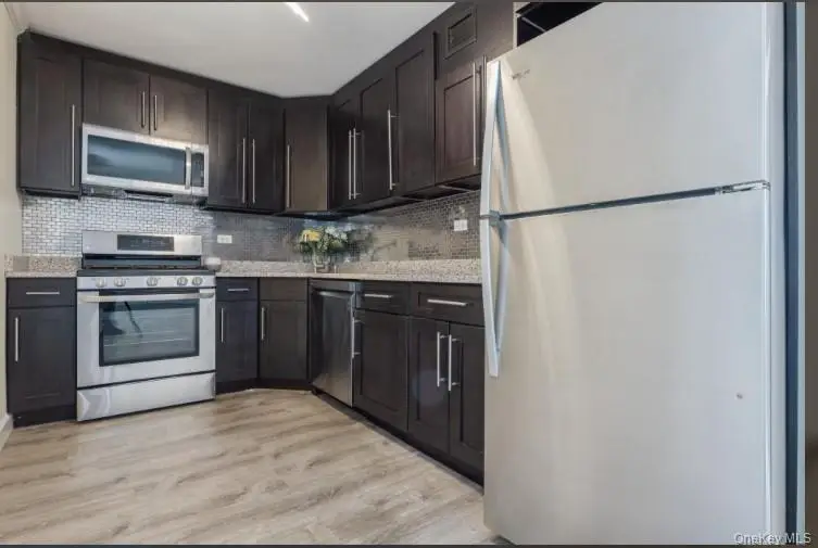 2 Bay Club Drive #17Z2, Bayside, NY 11360 - Image #2