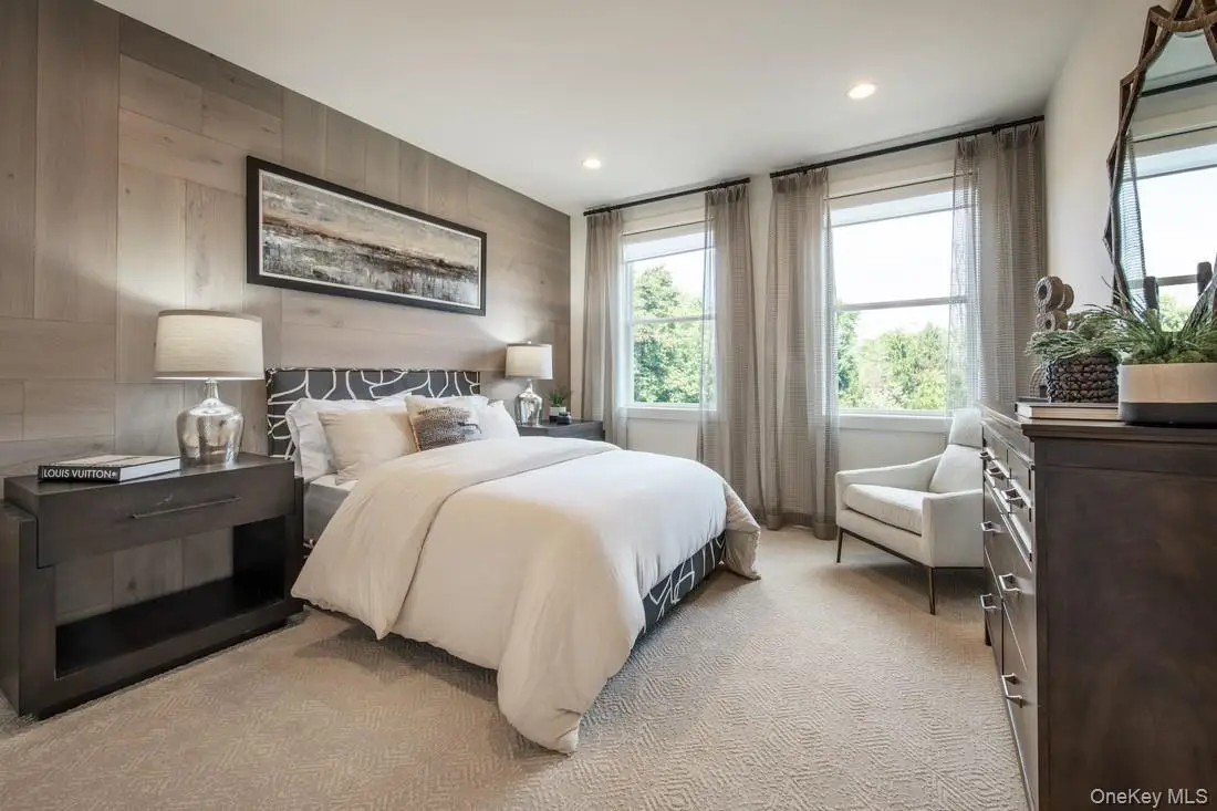 26 Victor Lane #27, Yonkers, NY 10701 - Image #1