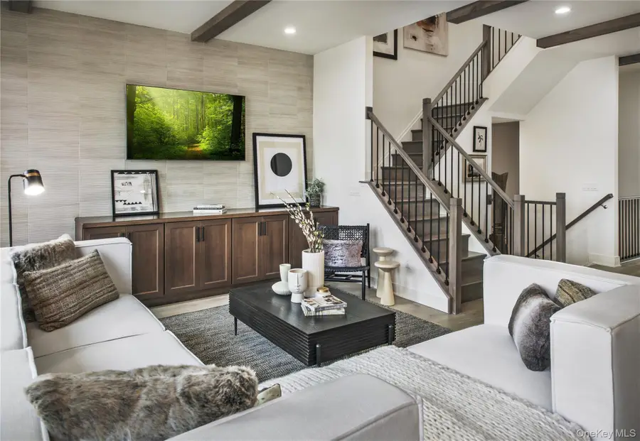 26 Victor Lane #27, Yonkers, NY 10701 - Image #2