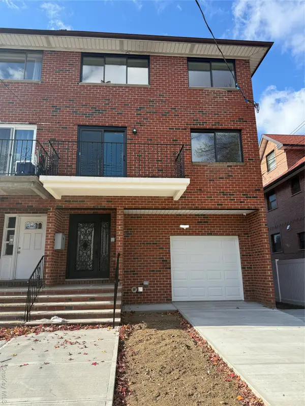 4344 161st Street, Flushing, NY 11358