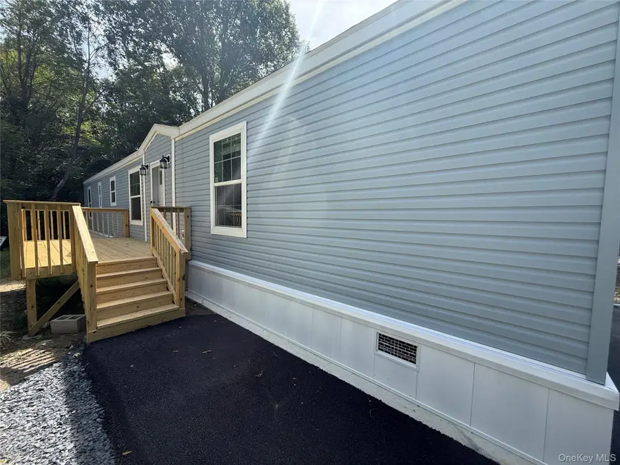 367 Forest Park (aka William St) Street, Wallkill, NY 12589 - Image #2