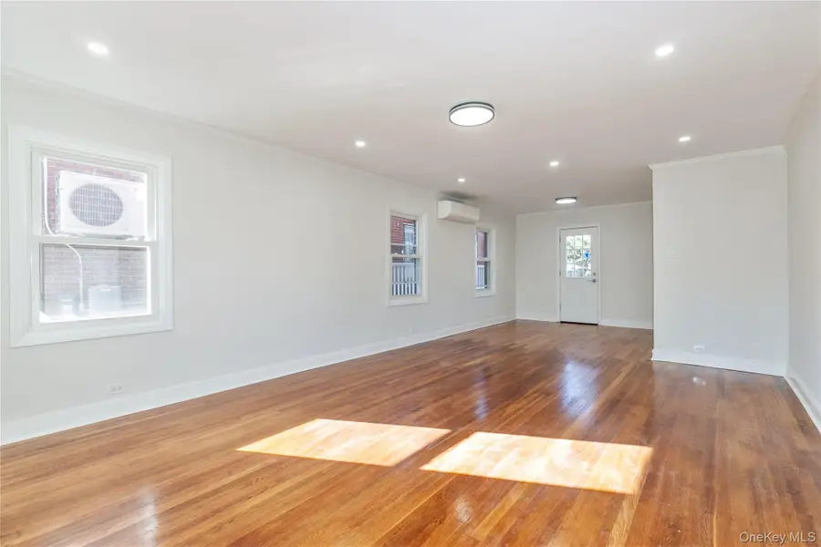 251-05 51st Avenue, Little Neck, NY 11362 - Image #3