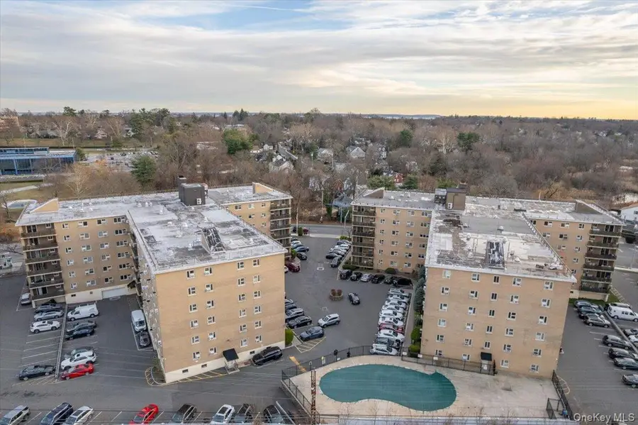 480 Halstead Avenue #5M, Harrison, NY 10528 - Image #3