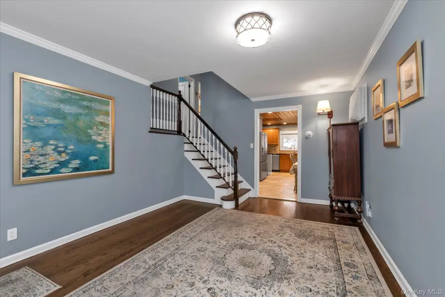 30 York Street, Malverne, NY 11565 - Image #3