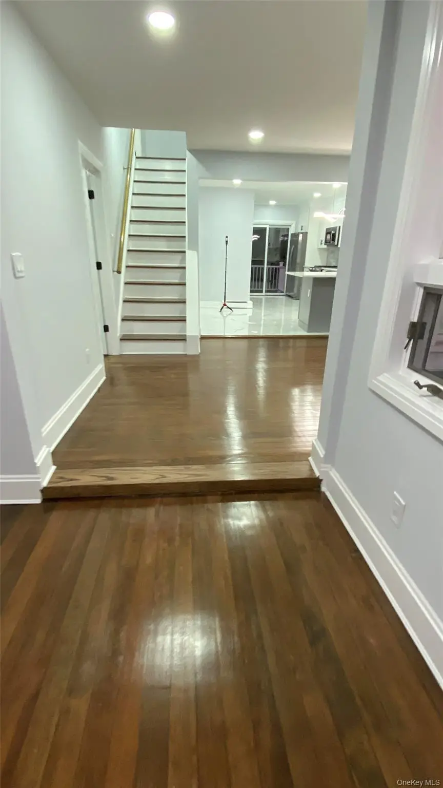 602 Clocks Boulevard, Massapequa, NY 11758 - Image #2