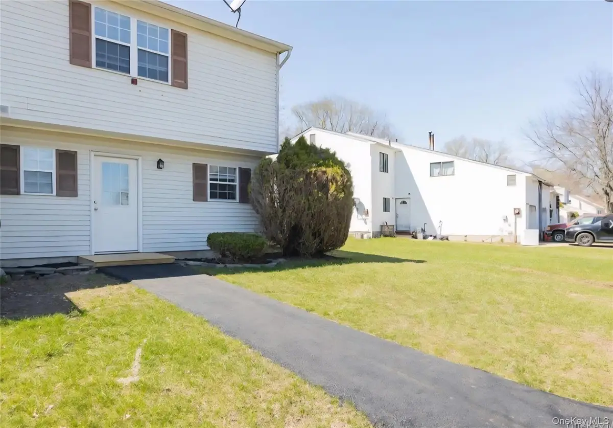 41 Albacon Road, Nanuet, NY 10954 - Image #1