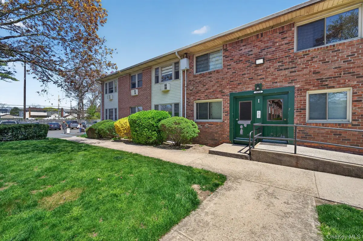 2453 Union Blvd #32A, Islip, NY 11751 - #1