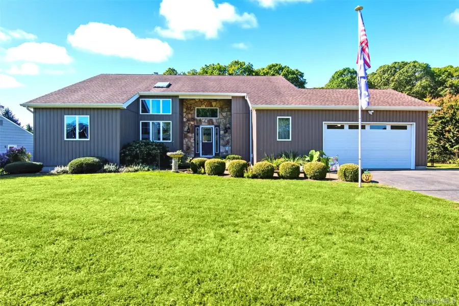 61 Eileen Circle, Jamesport, NY 11947 - Image #2