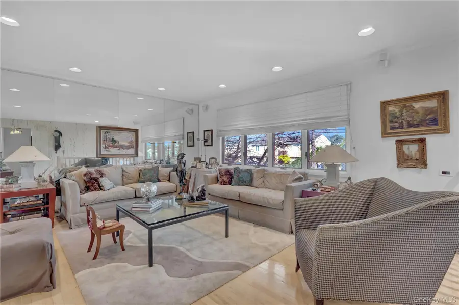 2988 Bond Drive, Merrick, NY 11566 - Image #2