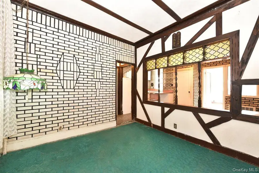 222 Avenue V, Brooklyn, NY 11223 - Image #2