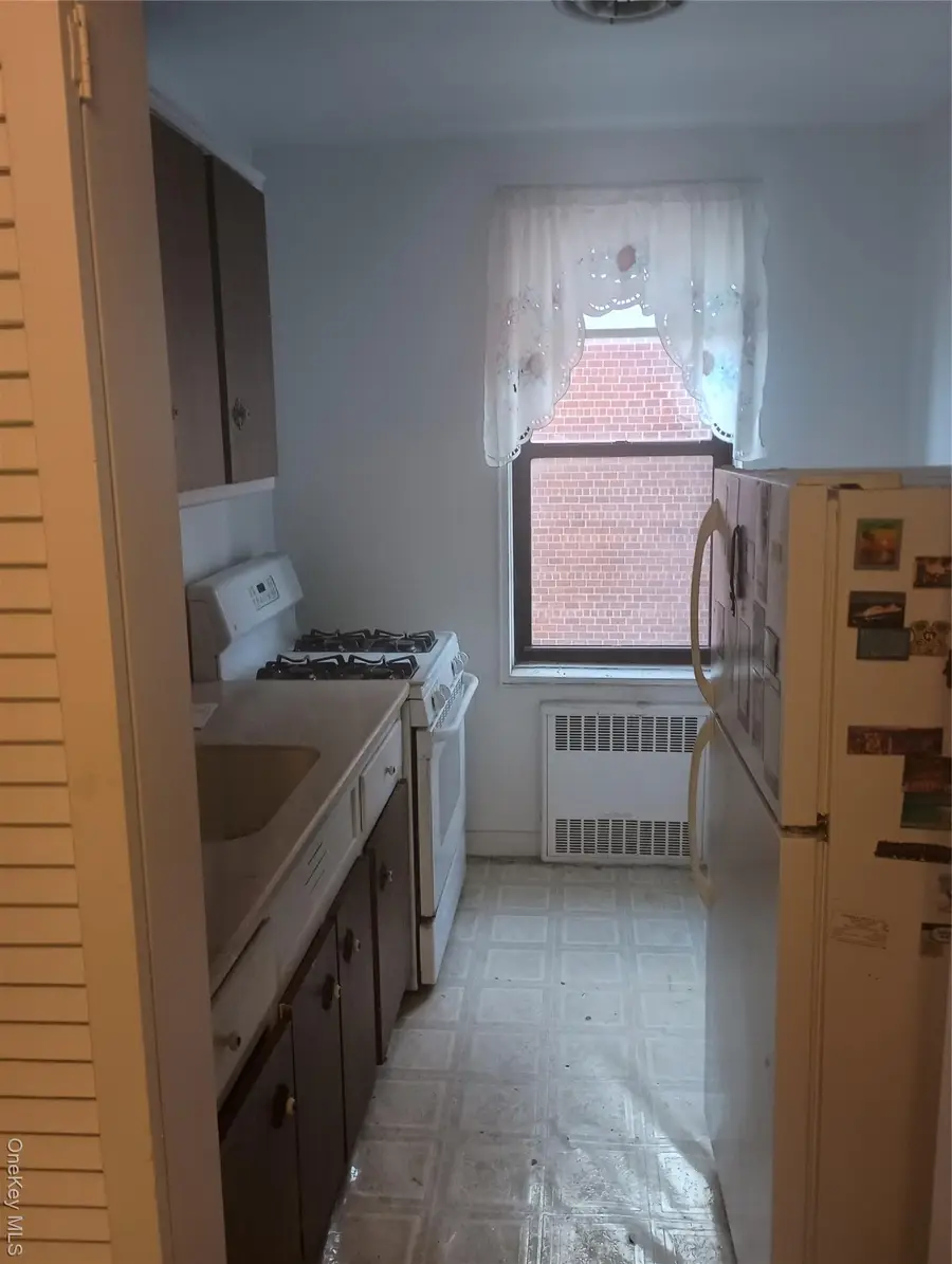 3655 Shore Parkway #4C, Brooklyn, NY 11235 - Image #3