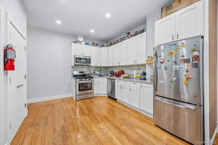 414 Chestnut Street, Brooklyn, NY 11208 - Image #2