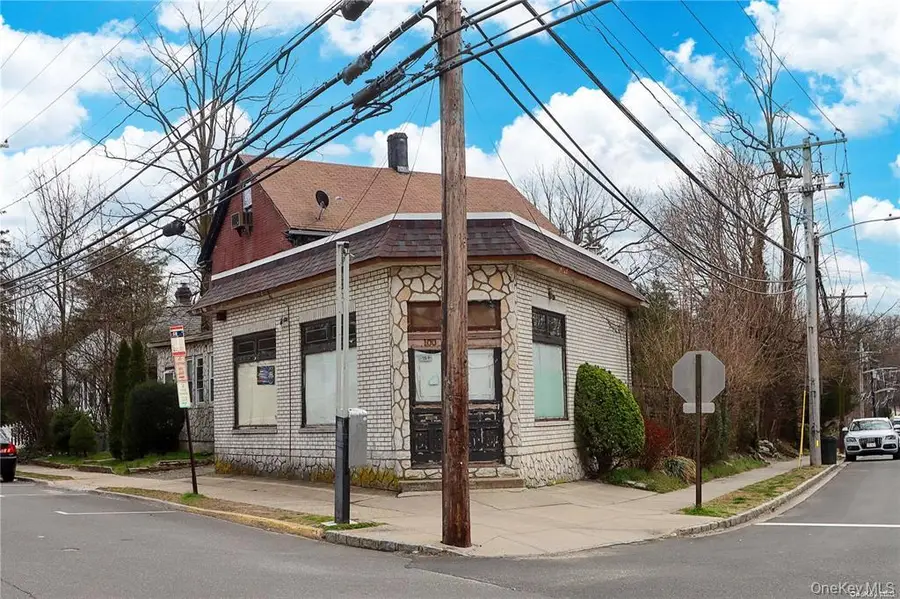 100 Steamboat Road, Great Neck, NY 11024 - Image #2