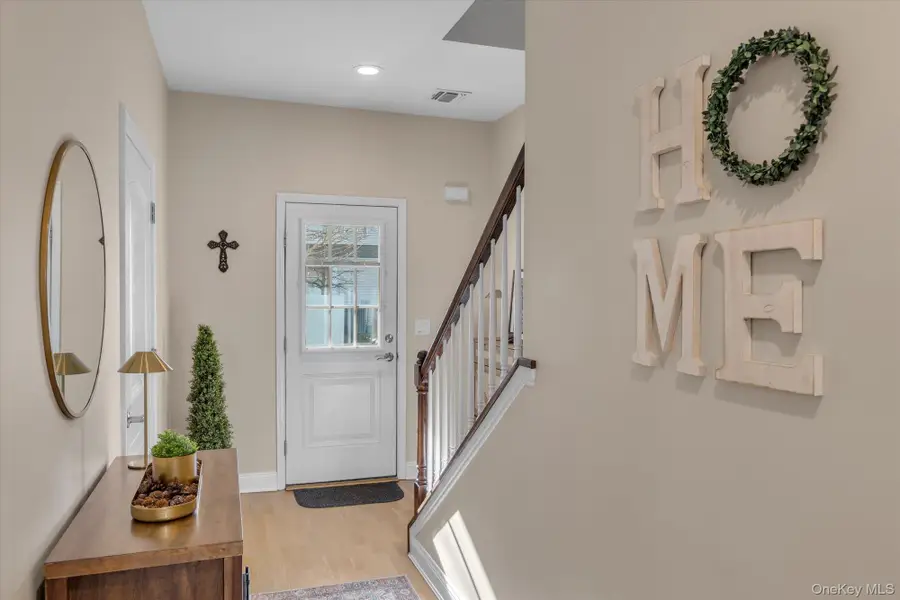 132 Rosebud Court, Patchogue, NY 11772 - Image #2