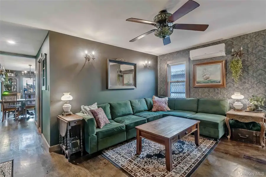 27 W 11th Road, Broad Channel, NY 11693 - Image #3