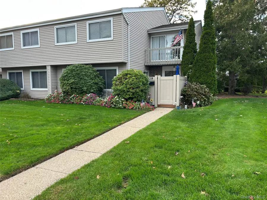 233B Springmeadow Drive #B, Holbrook, NY 11741 - Image #3