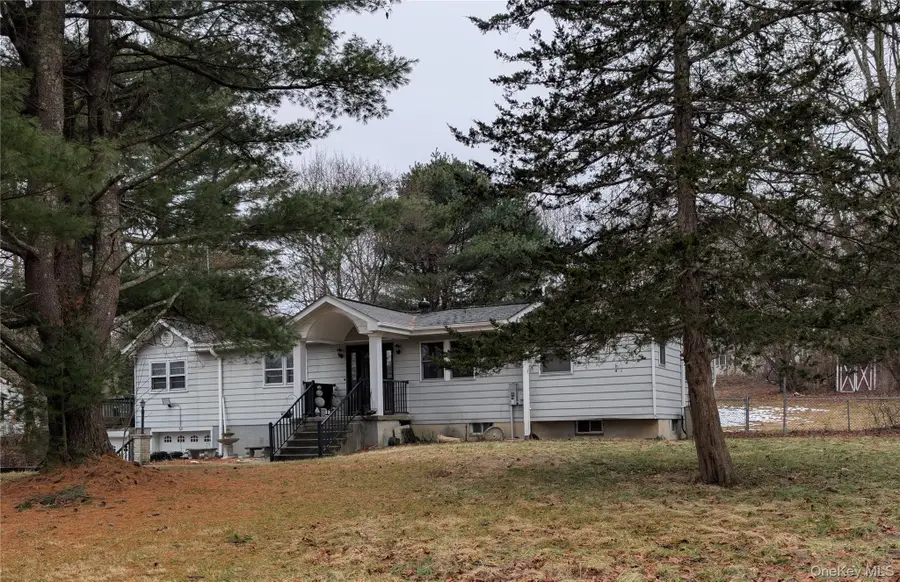 145 N Fostertown Drive, Newburgh, NY 12550 - #2