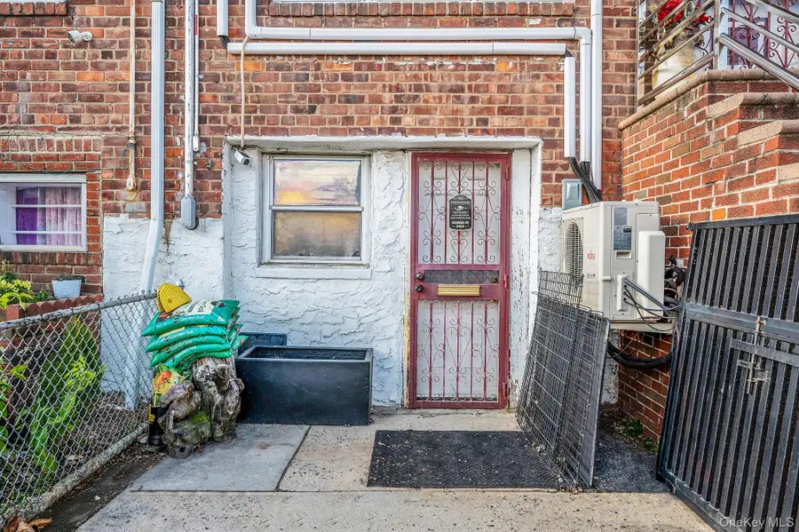 17949 Eveleth Road, Jamaica, NY 11434 - Image #2