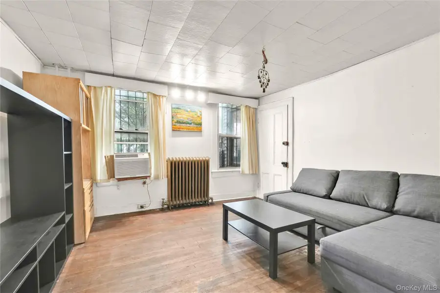 207 Bradford Street, Brooklyn, NY 11207 - Image #2
