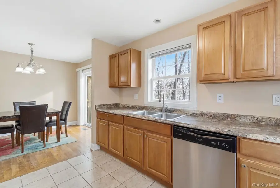 60 Wenliss Terrace, Wappingers Falls, NY 12590 - #3