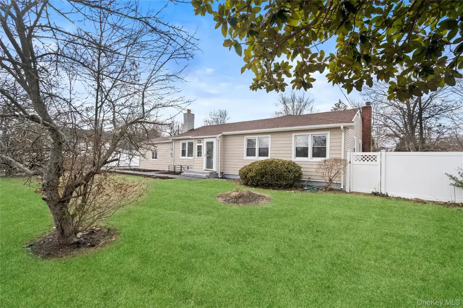 10 S 30th Street, Wyandanch, NY 11798 - Image #3
