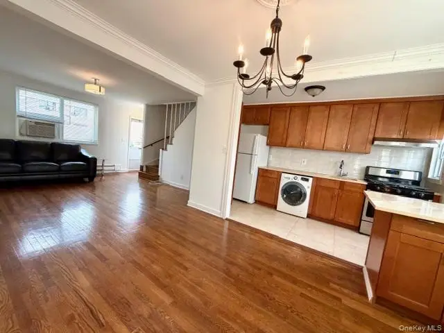 216-11 73 Ave #Duplex, Bayside, NY 11364 - Image #3