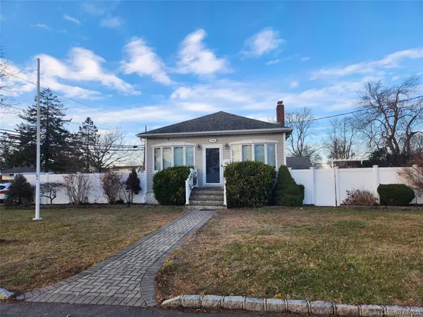 1504 3rd Street, West Babylon, NY 11704