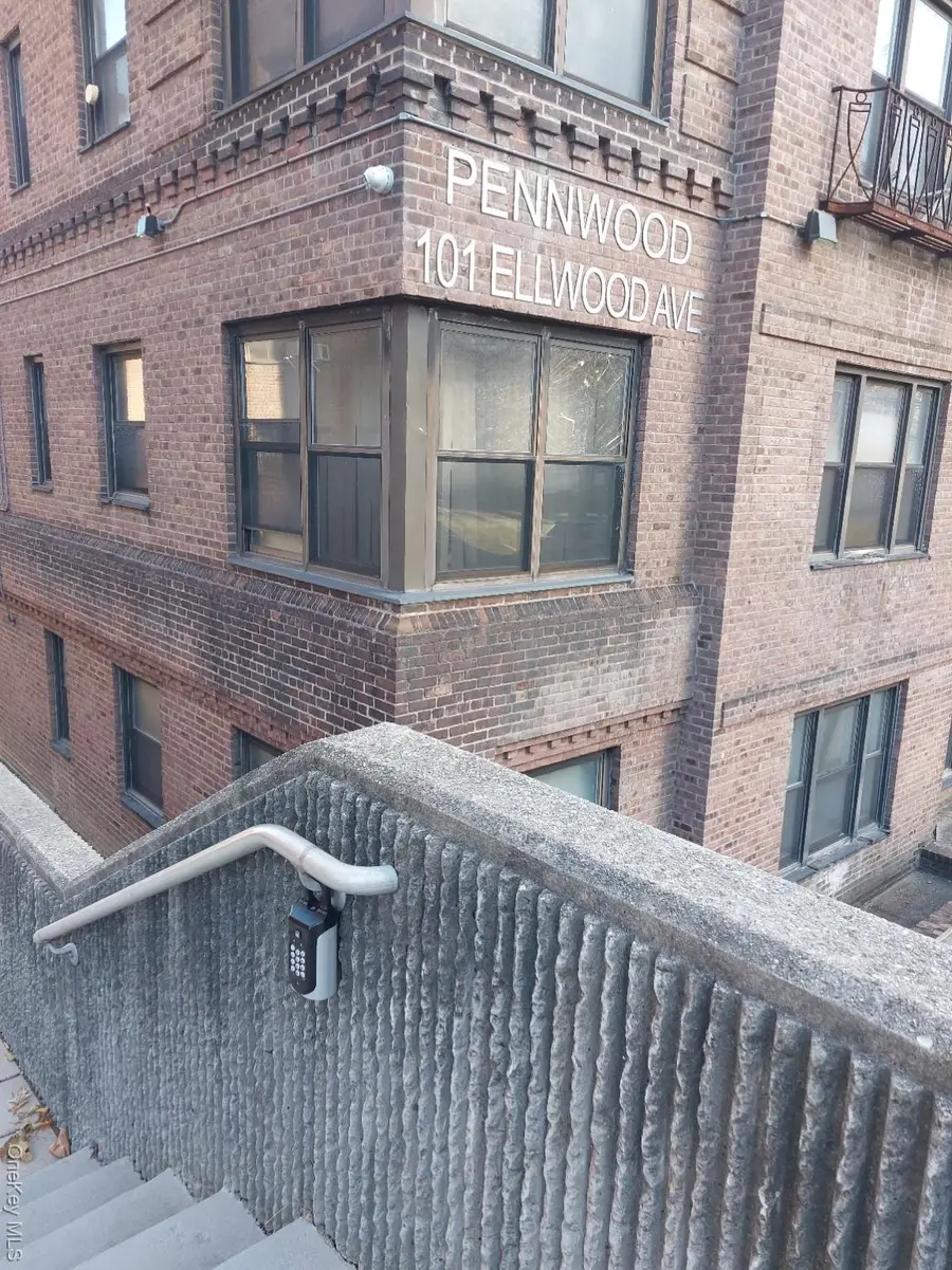 101 Ellwood Avenue #6H, Mount Vernon, NY 10552 - Image #3