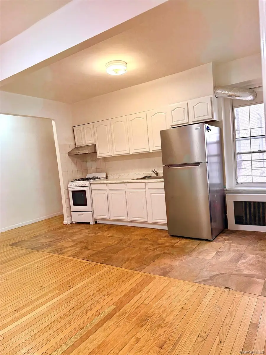 88-11 Elmhurst #D2, Elmhurst, NY 11373 - Image #3