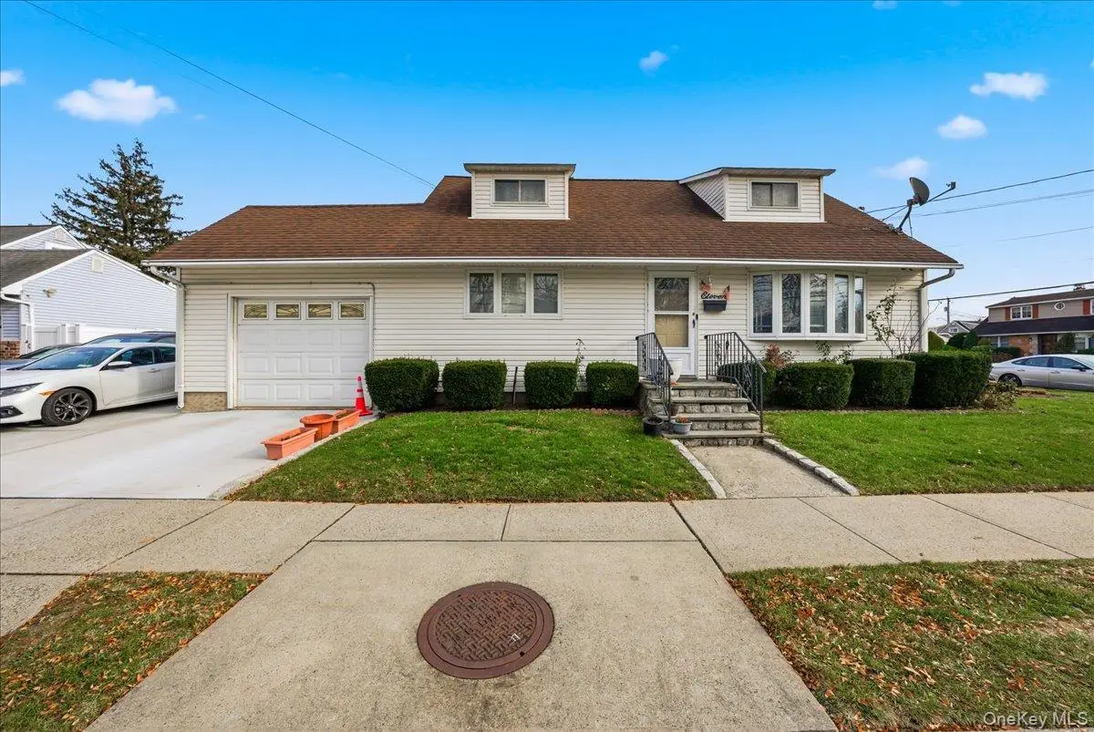 11 Crescent Street, Hicksville, NY 11801 - Image #1