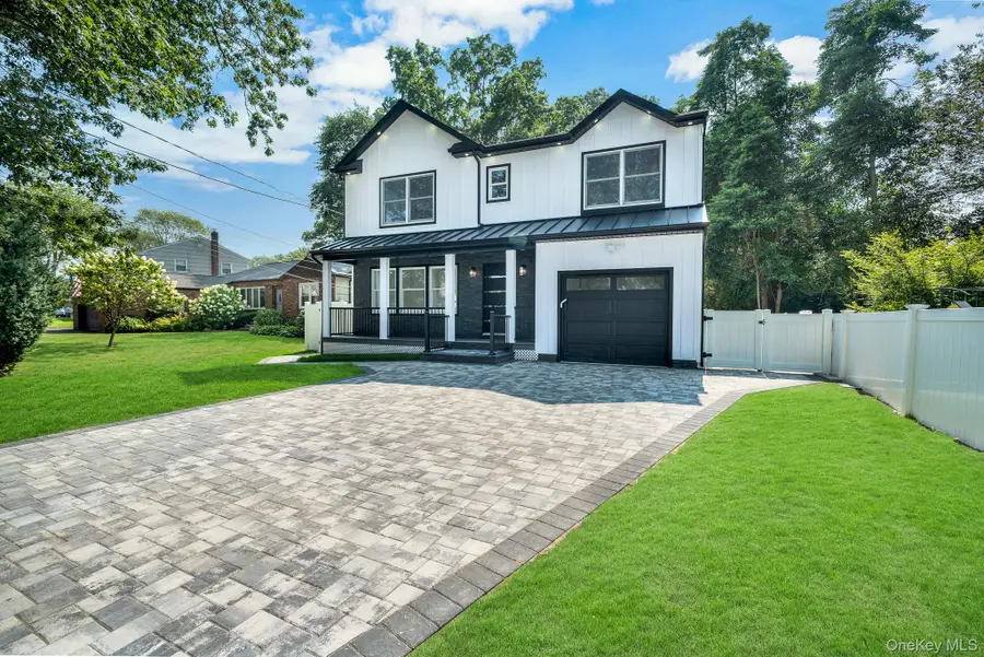 63 Oak Avenue, Huntington Station, NY 11746 - Image #2