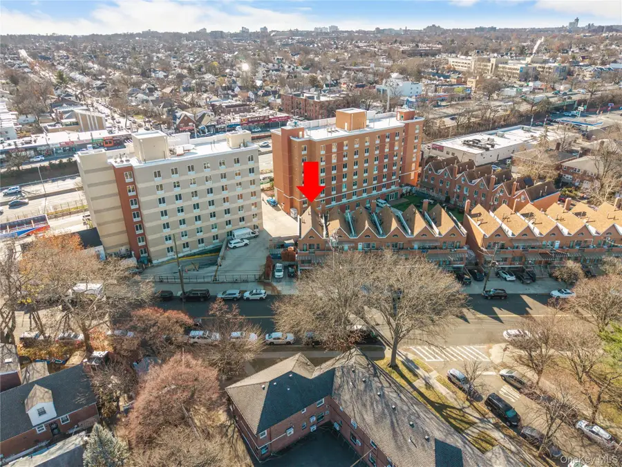 183-26 Booth Memorial Avenue, Fresh Meadows, NY 11365 - Image #3