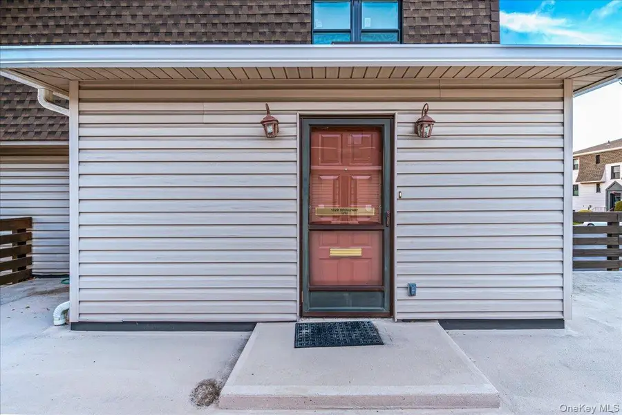 1329 Broadway #Q10, Hewlett, NY 11557 - Image #2