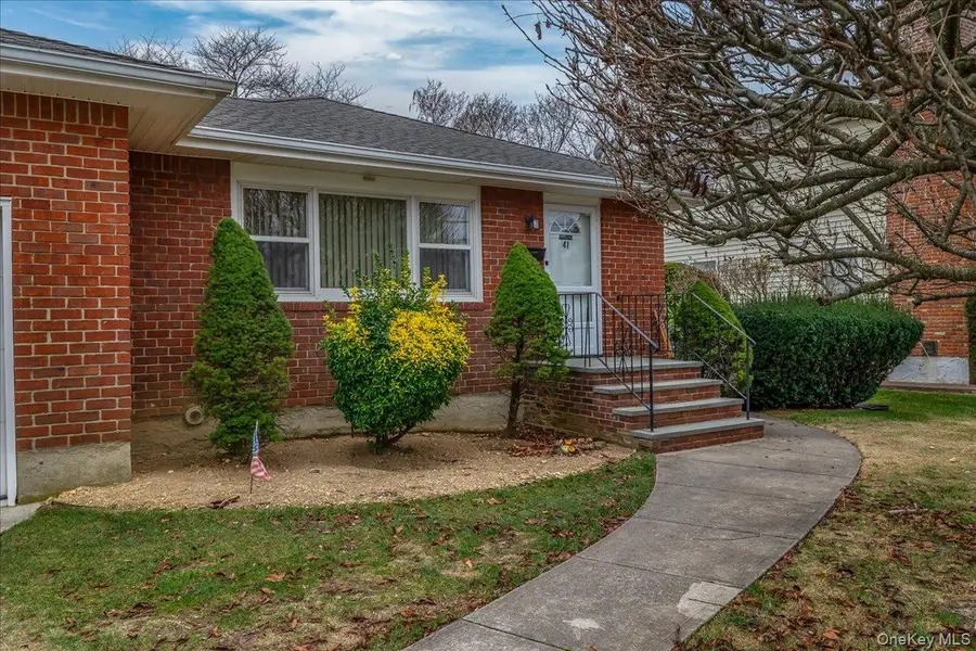 41 Meade Avenue, Bethpage, NY 11714 - Image #2