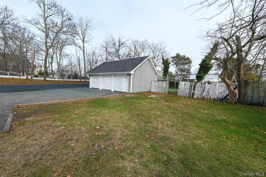 45 Rider Avenue, Patchogue, NY 11772 - Image #2