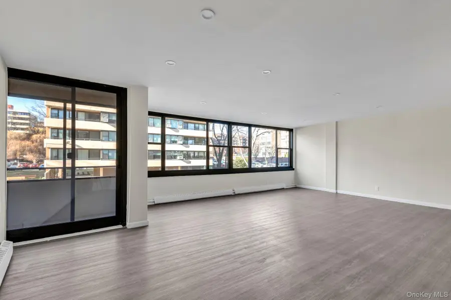 166-40 Powells Cove Blvd #2A, Beechhurst, NY 11357 - Image #3