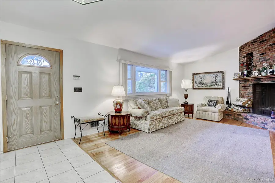 Address Withheld By Seller, Monsey, NY 10952 - #3